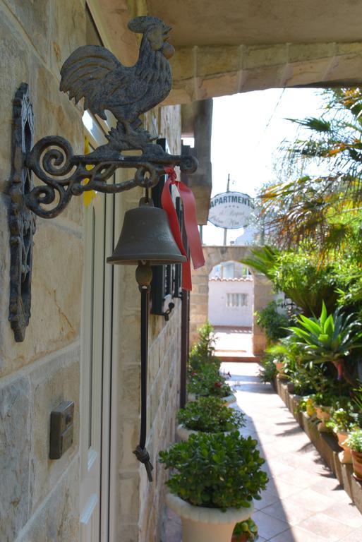 Apartments Palace Mira Mare Tivat Exterior photo